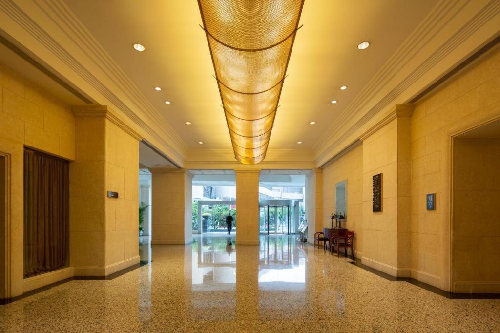 Kai Wah Plaza International Hotel Kunming Exterior photo