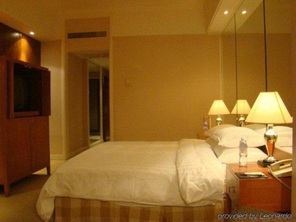 Kai Wah Plaza International Hotel Kunming Exterior photo