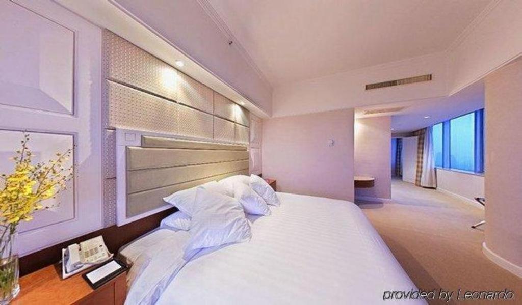 Kai Wah Plaza International Hotel Kunming Exterior photo